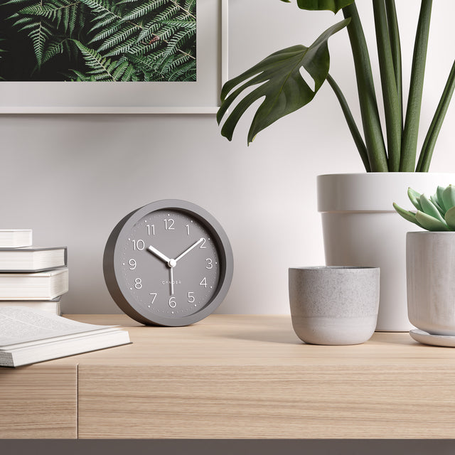 MNU 2512 K Silent MDF alarm clock 12 cm