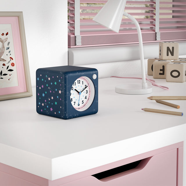 MNU 4010 Q Lautloser Kinderwecker mit Licht und Snooze