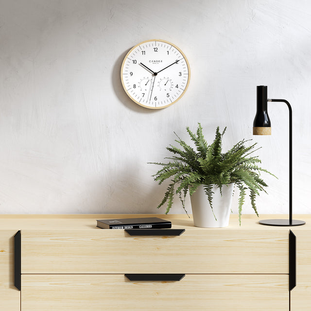 MNU 8130 W Lautlose Holz-Wanduhr 30 cm