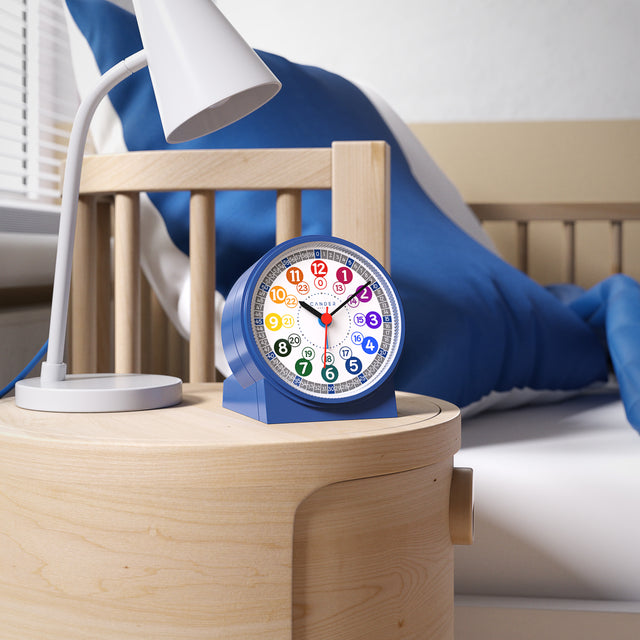 MNU 1009 J Silent children's alarm clock with light and snooze 10.8 cm