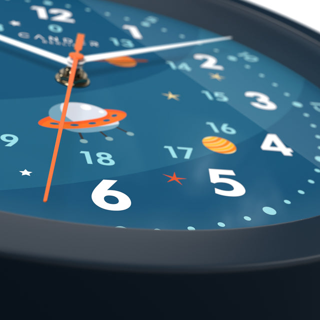 MNU 1230 A Lautlose Kinderwanduhr 30,5 cm
