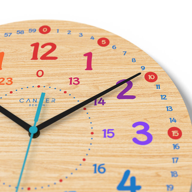 MNU 7930 A Lautlose Kinderwanduhr Holzmotiv 30,5 cm