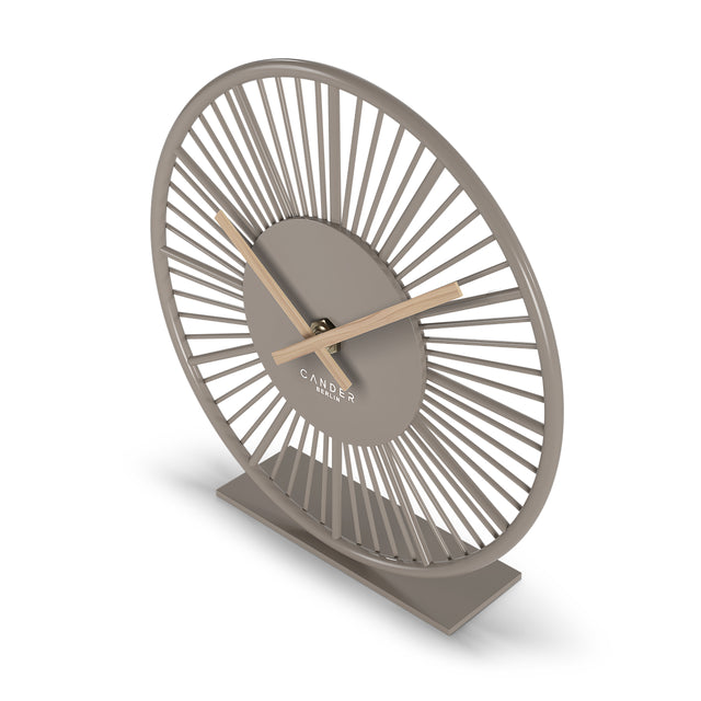 GILORA Lautlose Tischuhr 18 cm