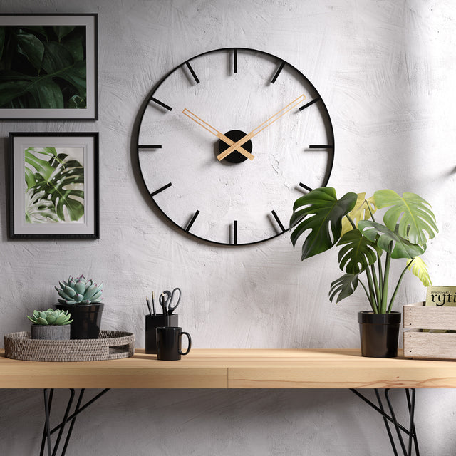 Vintage Wanduhr ELMA 56 cm