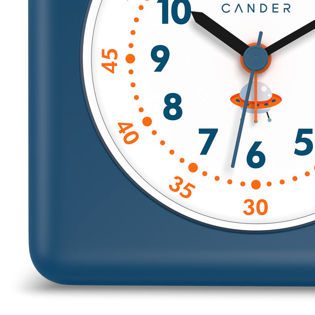 MNU 1209 C Silent children's alarm clock with light and snooze