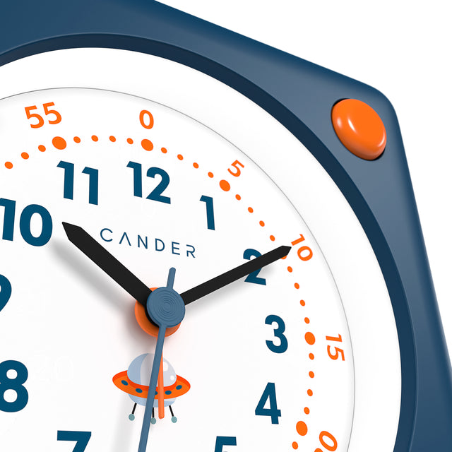 MNU 1209 C Silent children's alarm clock with light and snooze