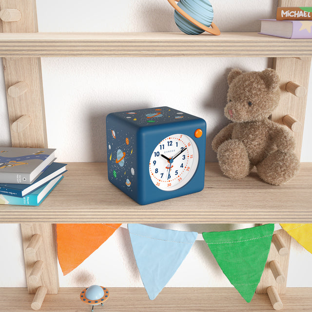 MNU 1209 C Silent children's alarm clock with light and snooze