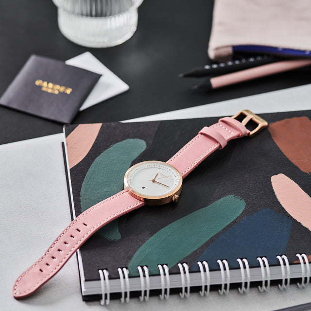 MNA 2041 wristwatch 38mm